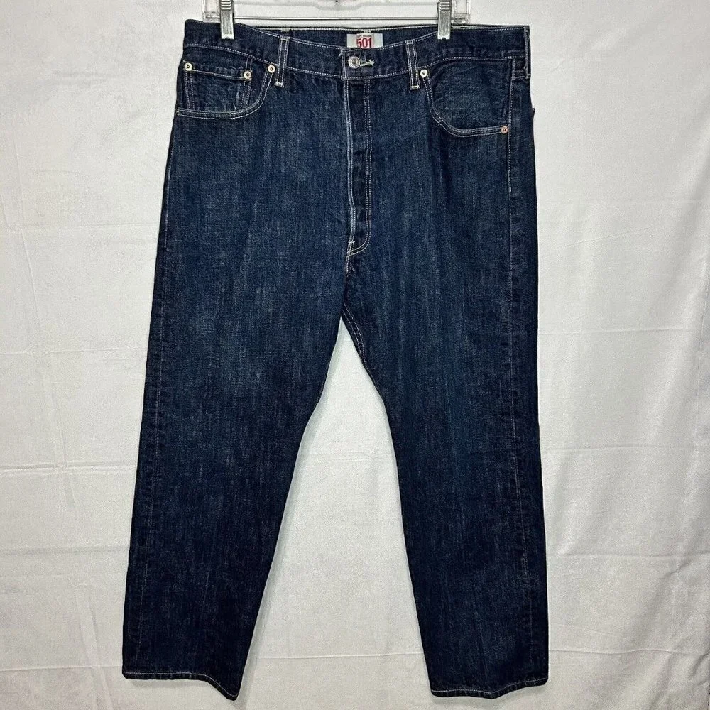 Levis 501 Jeans Regular Button Fly Straight Leg Denim Tag: 40x32 Actual: 38x30